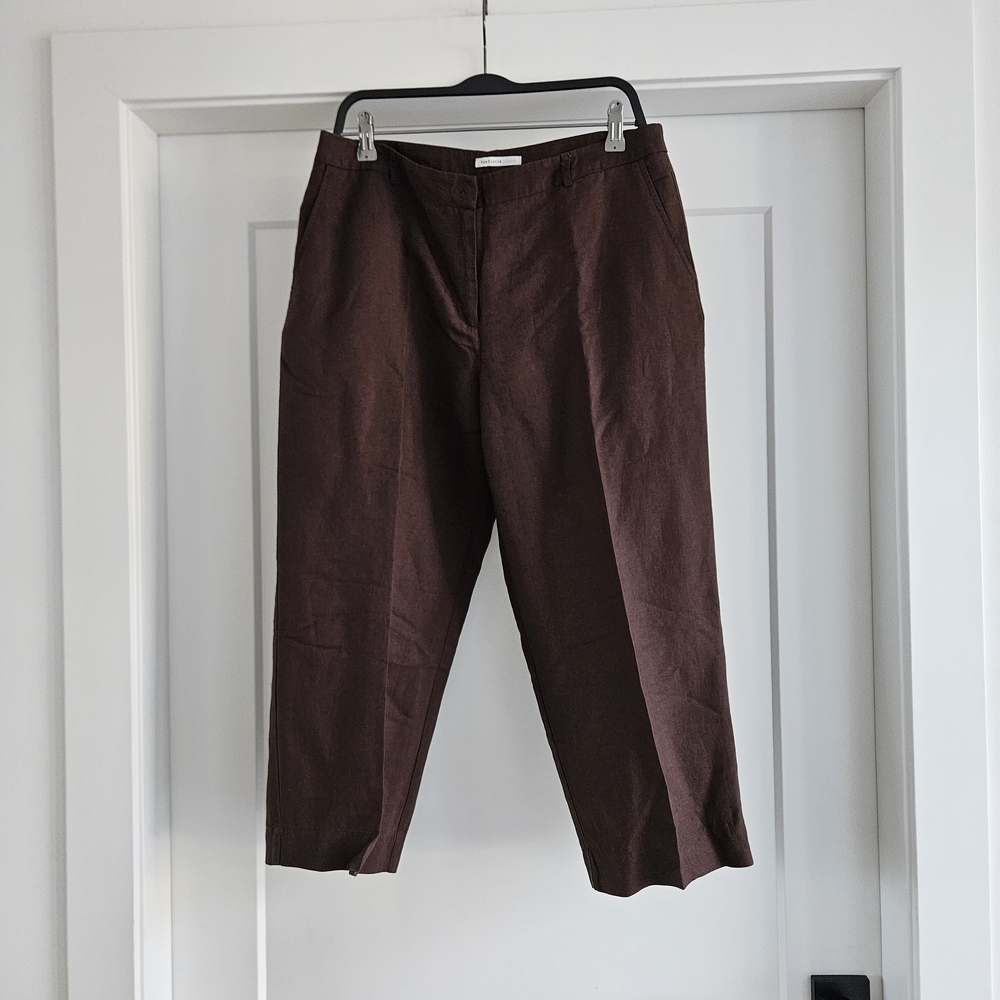 Van Heusen Chocolate Brown Capris Linen Blend Size 12